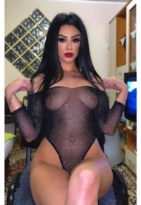 Hello boys I'm Maya sexy gril just outcall xx